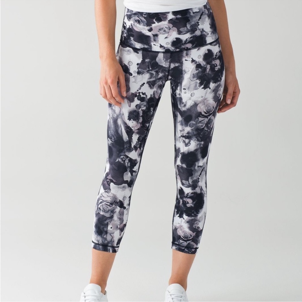 Lululemon Wunder Under Crop (Hi-Rise) Obscurred Black Dusty Mauve Size 12